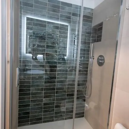 Re Di Ela Apartamento *